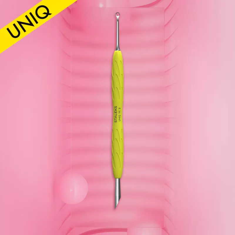 UNIQ 11 TYPE 2 Gummy Sarı Silikon Saplı Tırnak İtici (Eğik Uç ve Halka)